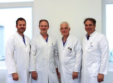 Interdisziplinäres Ärzteteam - Devices und HSM