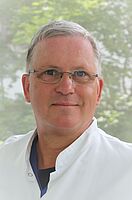 Dr Olaf Ihnken